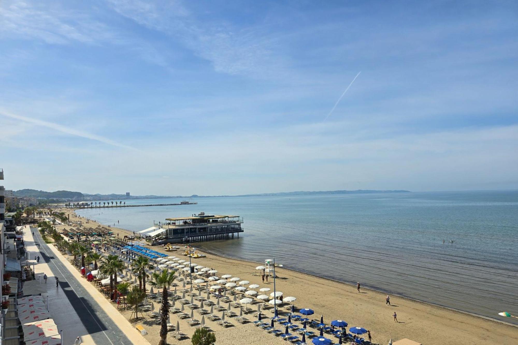 Sea View Apartments In Durrës Buitenkant foto