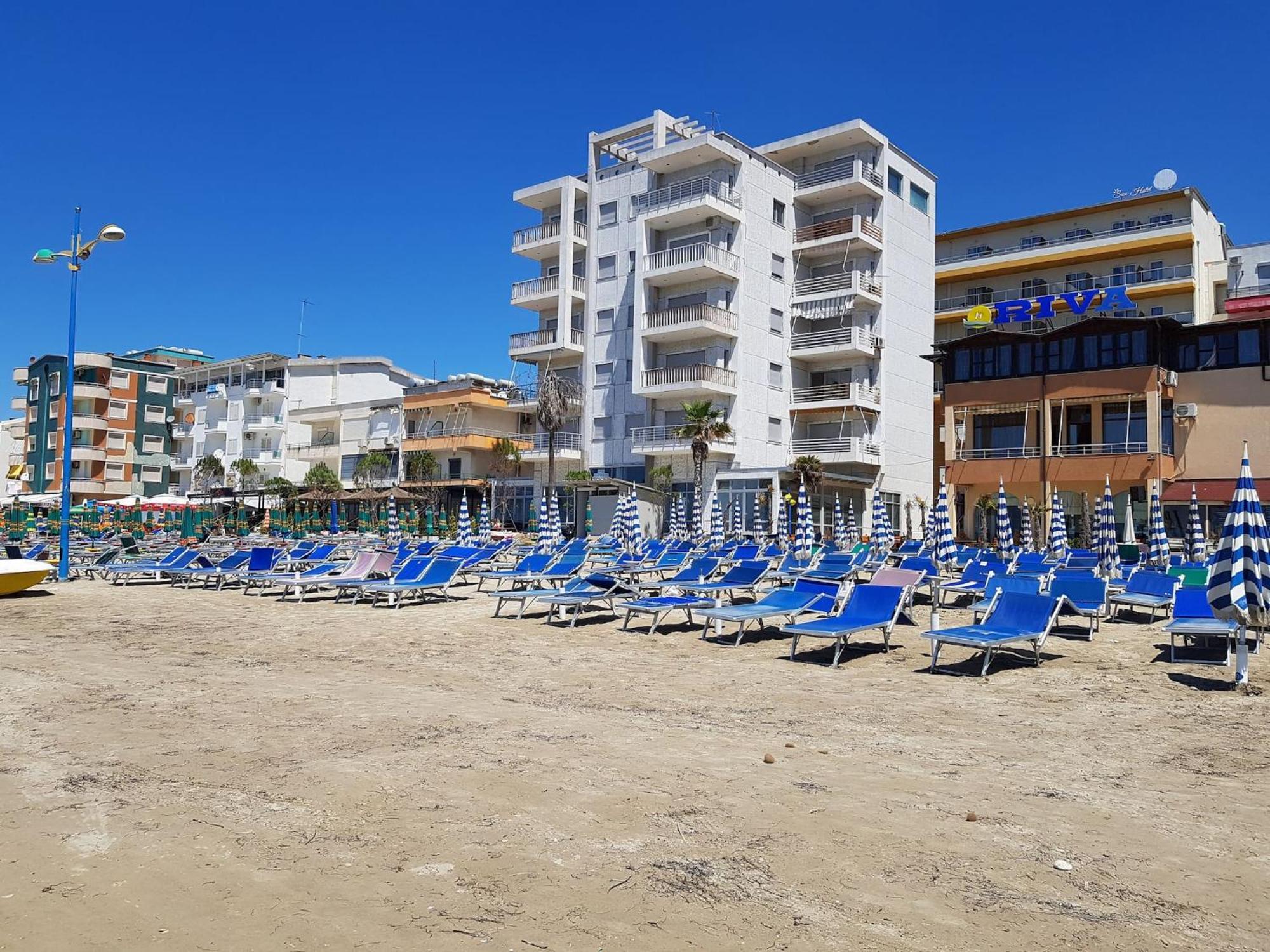Sea View Apartments In Durrës Buitenkant foto