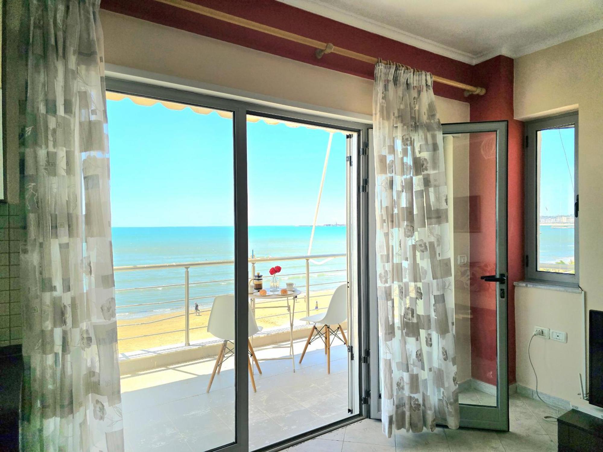 Sea View Apartments In Durrës Buitenkant foto