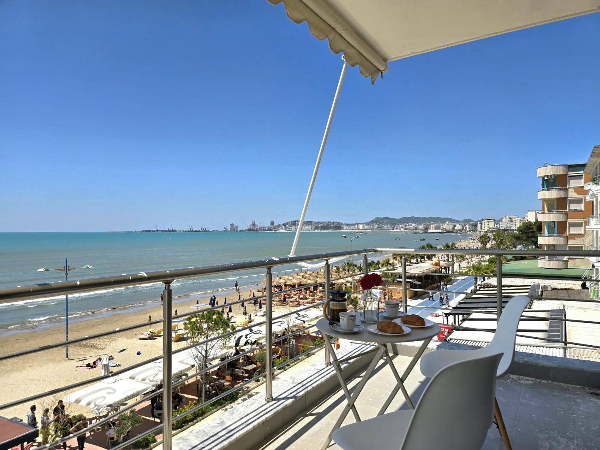 Sea View Apartments In Durrës Buitenkant foto